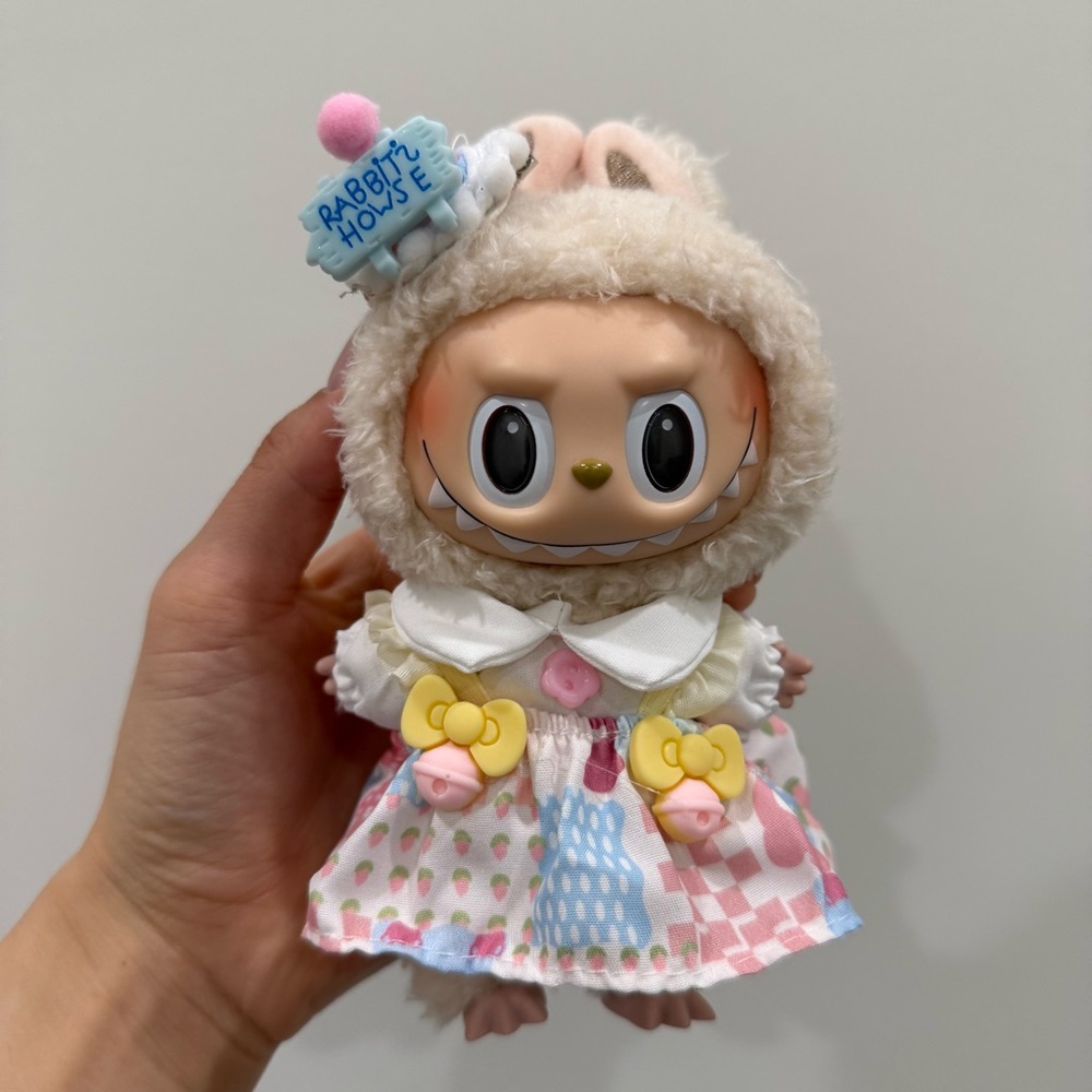 Rabbit hole cute labubu outfit